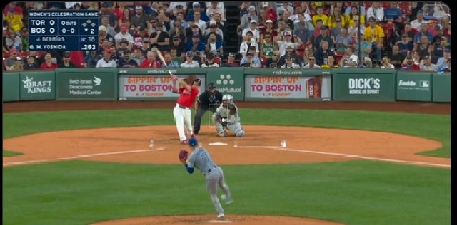 レッドソックス吉田、ダブルヘッダーで2安打