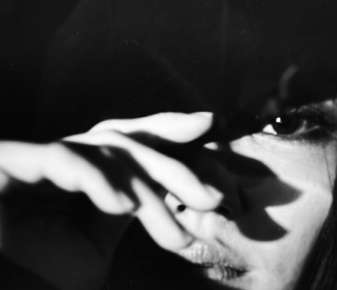 山谷花純、「インフォーマ」が面白すぎる！SNSで感想を投稿！