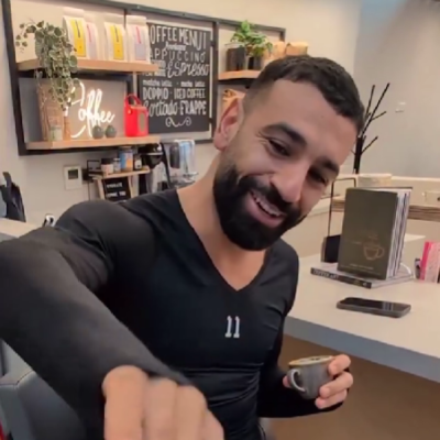 リヴァプールの選手たちがスーパーボウルを予想？