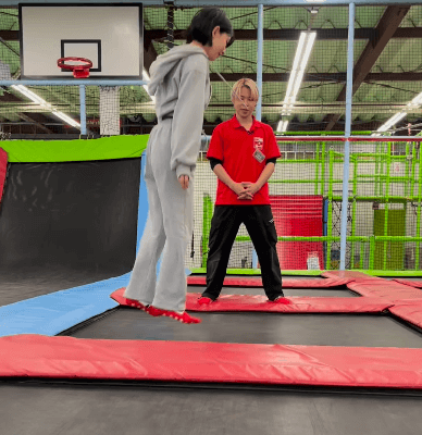 「翔んでるね！」元ウェザーニュースキャスターの美女、トランポリンに覚醒！”期待を裏切らない”とファン歓喜「流石でございます」