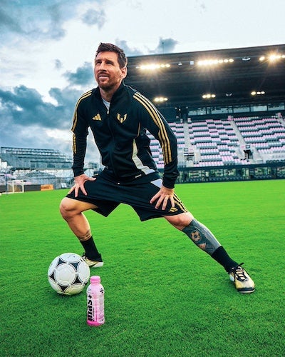 メッシがファンに向けてメーセージを発信！今季はクラブW杯にも出場