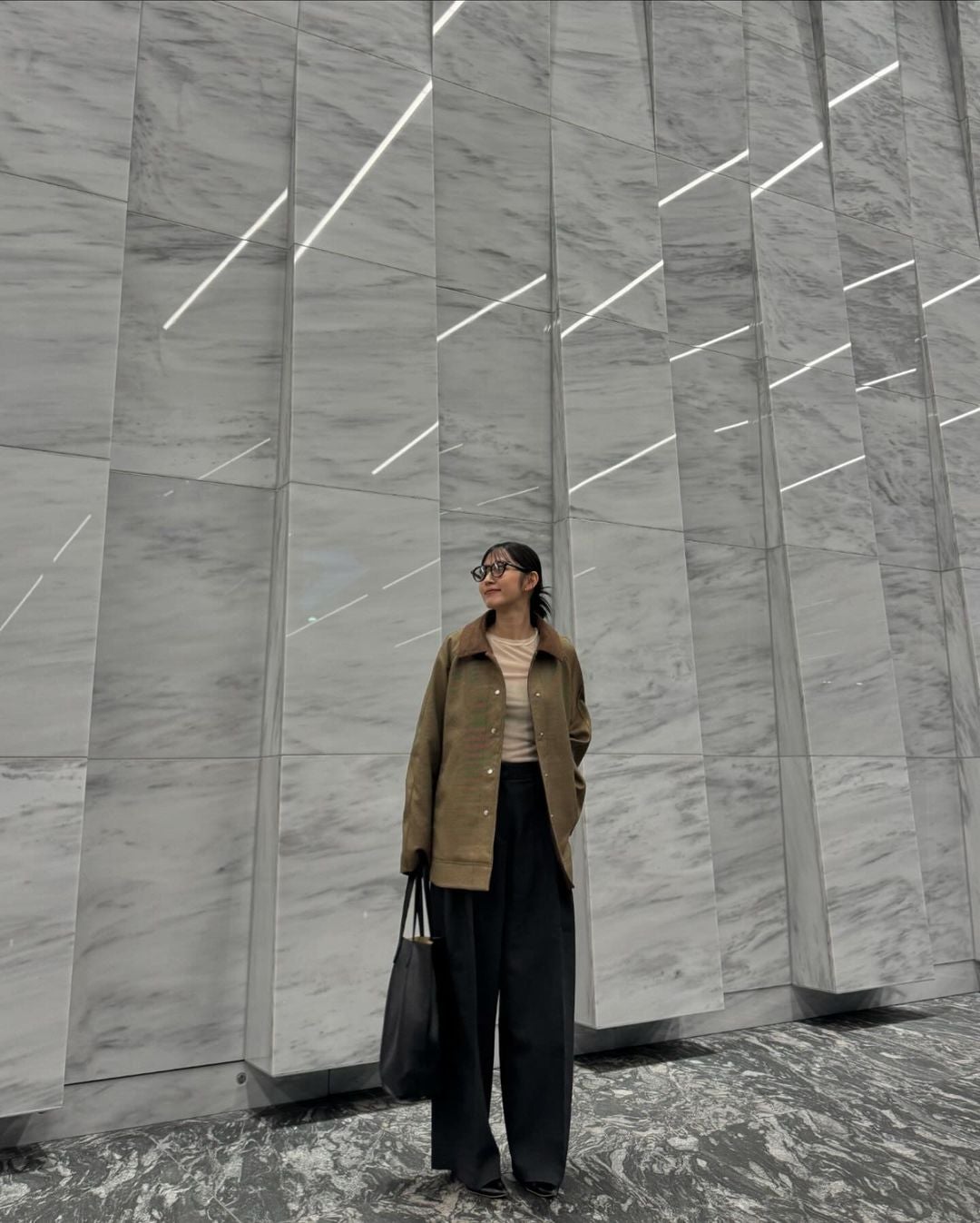 「一気に秋服きていくぅ！！！！！🍂」鈴木愛理 秋服姿を公開！