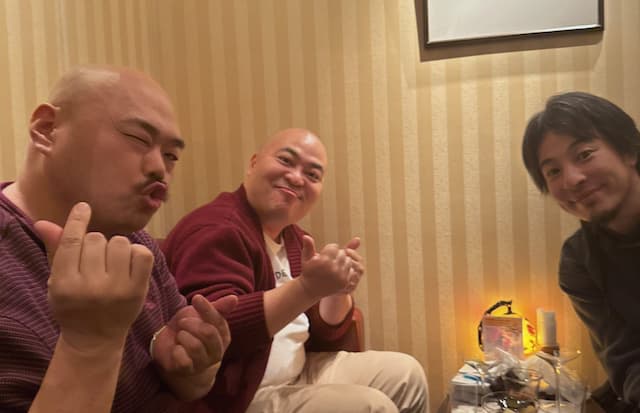 クロちゃん、ひろゆきと初対面飲み会！「新旧論破王としてお話しできたしん！」とご機嫌