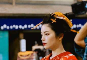 小芝風花、大河ドラマ初出演！花魁姿を披露「べらぼう〜蔦重栄華乃夢噺〜」本日放送開始！