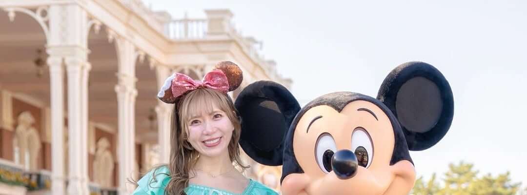 人気YouTuber・あいにゃん、寒い日のデートの相手はミッキー！？