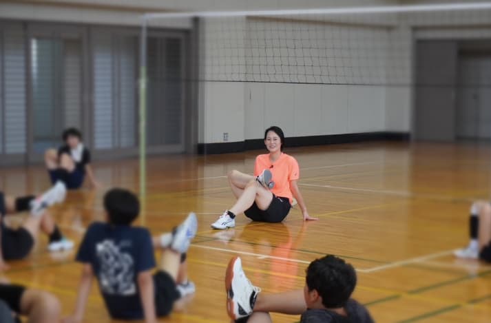 大山加奈が中高生を対象にしたバレーボールキャンプ開催を報告