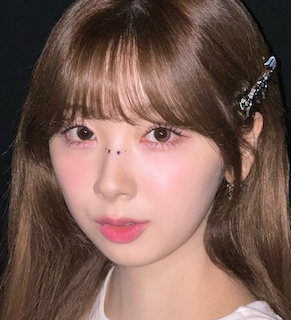 「可愛すぎる」19歳人気アイドルの衝撃オフショットに反響続々「美しい天使」