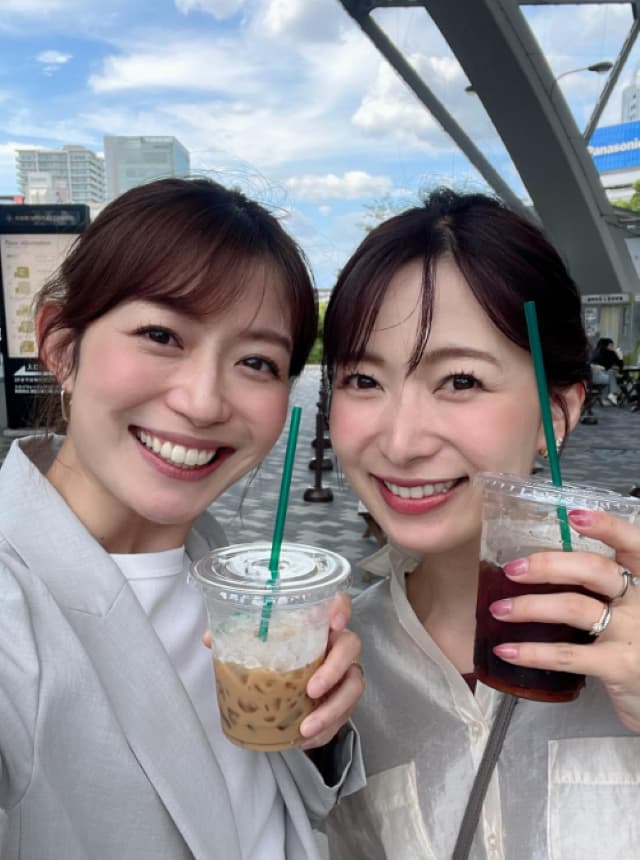 平山雅が同期アナとの2ショットを披露「いろんな気持ちが共有できるとても心強い存在」