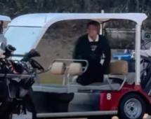 炭谷銀仁朗が「遅刻エピソード」を披露！甲斐野央がカートで登場にファン爆笑