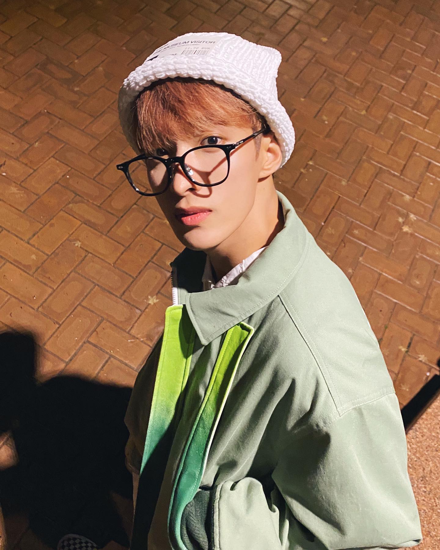 SEVENTEEN・ドギョムが最新ショットを公開💖