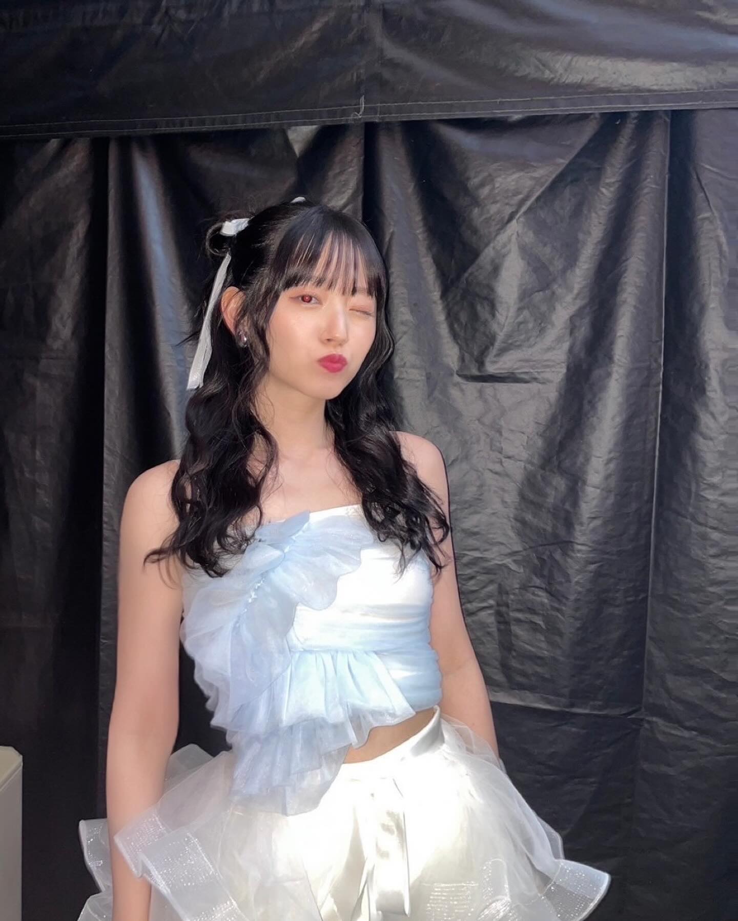 鈴木愛理、フェスでの最新ショット公開　雷へのファンの対応に感謝も！？