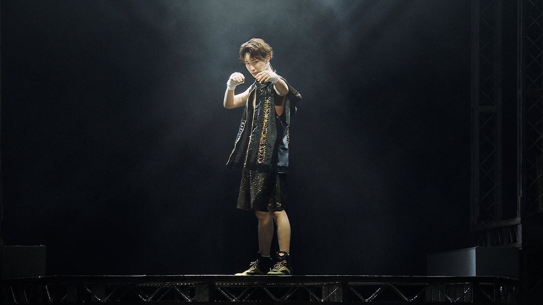 Snow Man渡辺翔太の初主演舞台が幕を閉じる🥊オフショット披露📸「しょっぴー💙ほんとにお疲れさま」