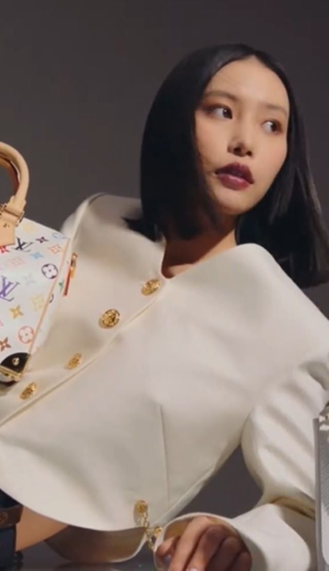 クールビューティーな雰囲気にファンうっとり女優の南沙良がルイ・ヴィトンの最新コレクションを紹介