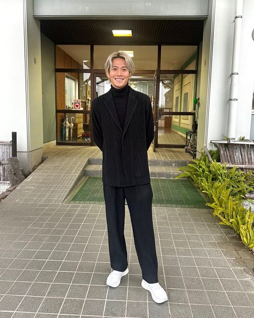 インフルエンサー・三津家貴也が母校で講演会！後輩たちの姿に元気をもらう