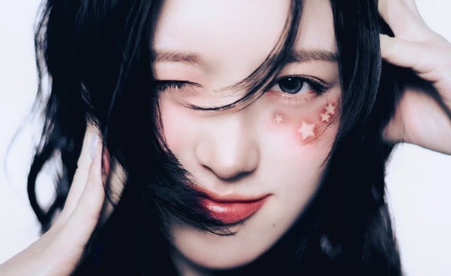 「惚れちゃう」韓国アイドル、魅惑的なウィンクでファン魅了