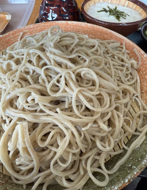 クマムシ長谷川、信州そばを口にし「最高ぅううう」と唸る…