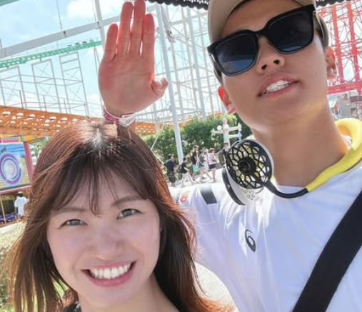 「弟さんデカい！そしてイケメン」元バレーボール選手の美女、レアな