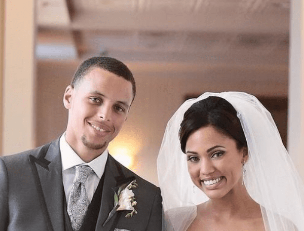 パリ五輪バスケ米代表・レジェンドの結婚記念日に祝福の声