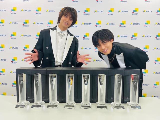 👑King＆Prince、史上最高の１８４億円超え✨オリコン上半期ランキング７冠👑