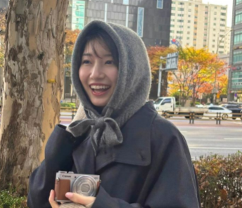 吉村恵里子アナ、姉との秋ショットを公開！