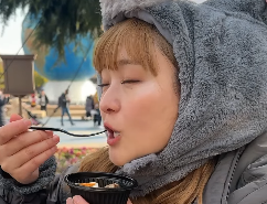 伊藤かりん、ディズニーシーグルメを堪能！「最近発売のもの、話題のもの」