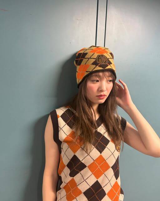 「最初の2枚夏やのに秋って感じですきーっ‪」”出川ガール”でお馴染み大人気タレントのオシャレすぎるコーデが話題！