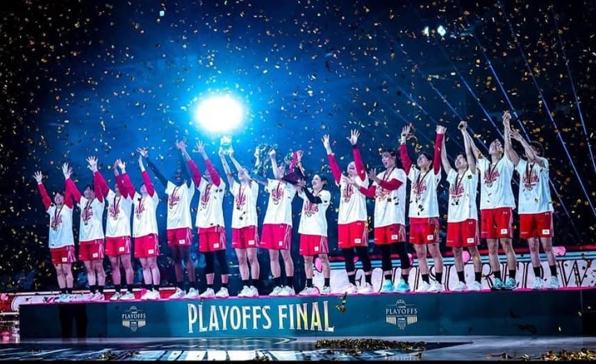 女子バスケ富士通・町田瑠唯　Wリーグ連覇を報告！「富士通family最高〜！」