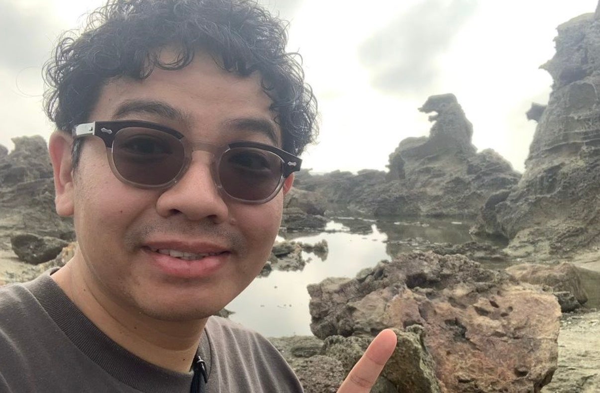 あのお笑い芸人が「ゴジラ」とツーショット！？