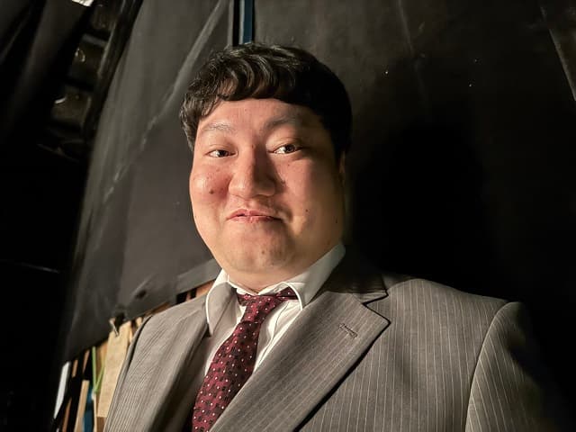 ロングコートダディ 兎があのアイドルグループの大ファンに