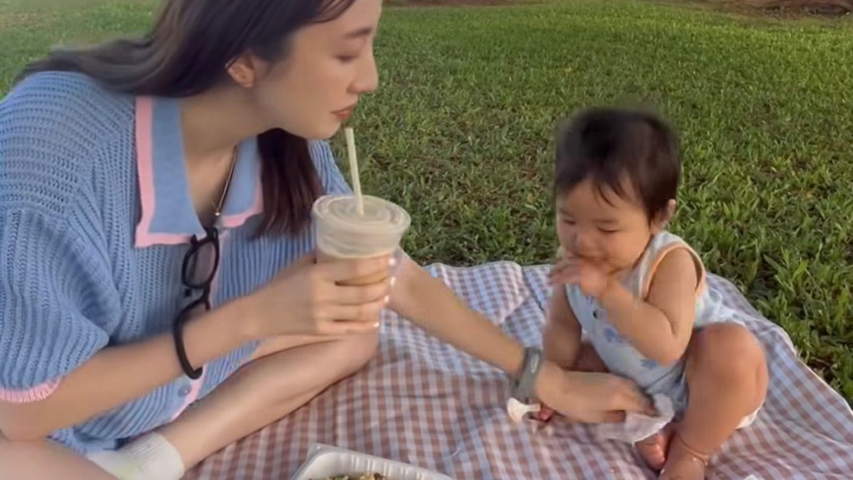 千葉ジェッツ原修太の妻・團遥香、ハワイで念願の〇〇へ行き、ピクニックのんびりショットにファンほっこり！