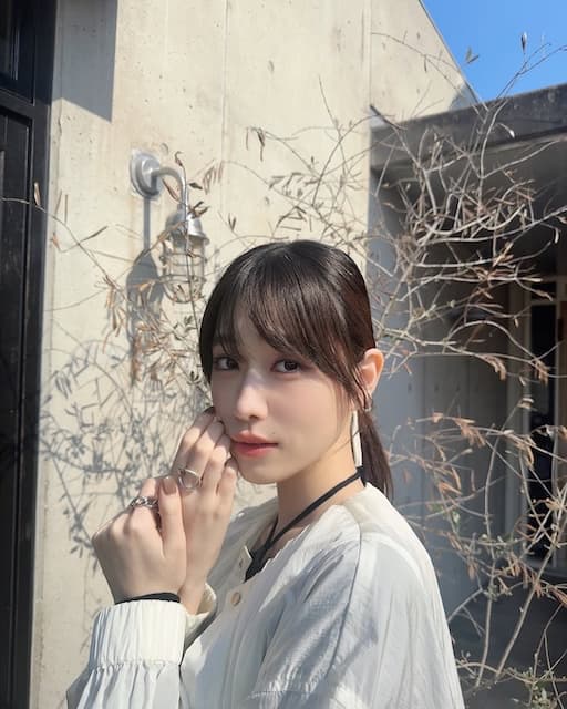 髙橋ひかるが衣装のオフショット公開！ファンからは「可愛い」の声が続々と