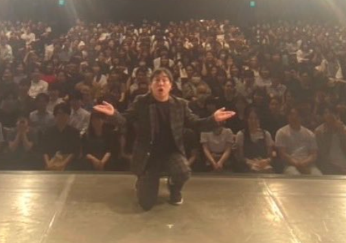 感動の幕引き！霜降り明星せいや、43回目トークライブ一旦ラスト公演に感謝