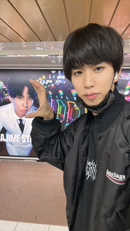 「ビジュ良すぎじゃない！？」はじめしゃちょー、自分との２ショット公開！！ファンの心を鷲掴み！