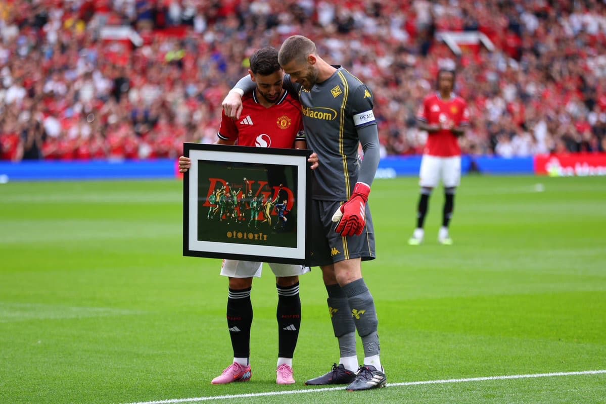 感動の抱擁！ブルーノ・フェルナンデス、盟友デ・ヘアへ別れの愛情メッセージ