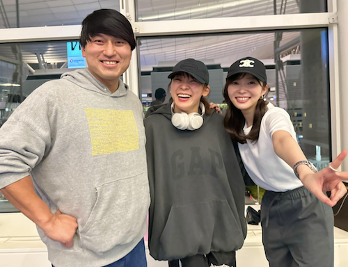 フワちゃんがアメリカへ出発！親友2人も駆けつける