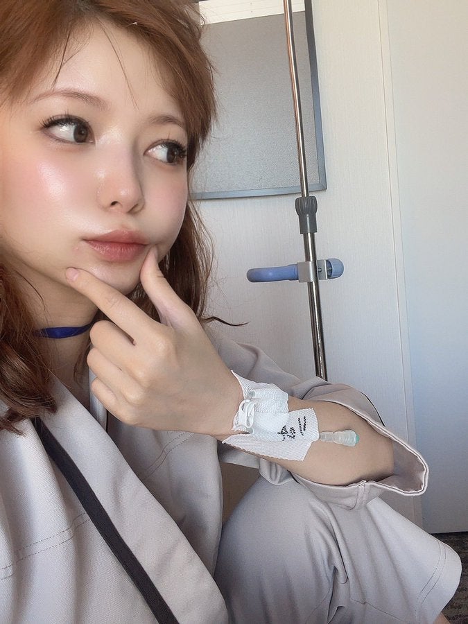 手術成功・中川翔子が入院中の自撮りを公開！「顔色良さげで良かったです😊」と安心の声