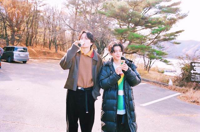 兄弟みたい！？菊池風磨と松島聡のツーショットが話題に💜💚