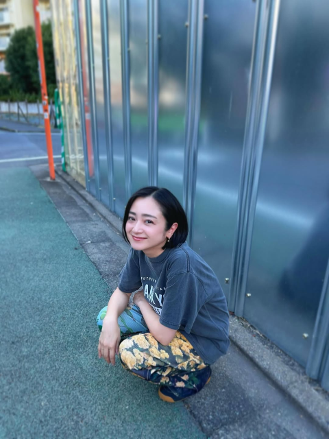 「暑くてバテ気味の母 見守り撮る息子」安達祐実、息子撮の相変わらず可愛すぎる姿にファンの歓喜！