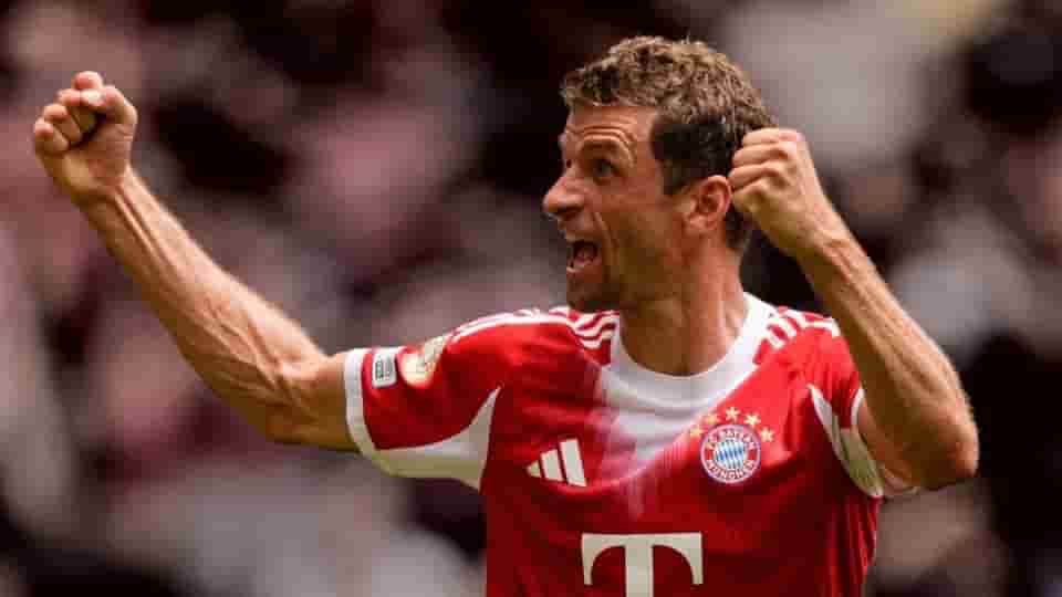 「10-0の衝撃！」バイエルンがクラブW杯で圧勝　ミュラーのガッツポーズも話題に