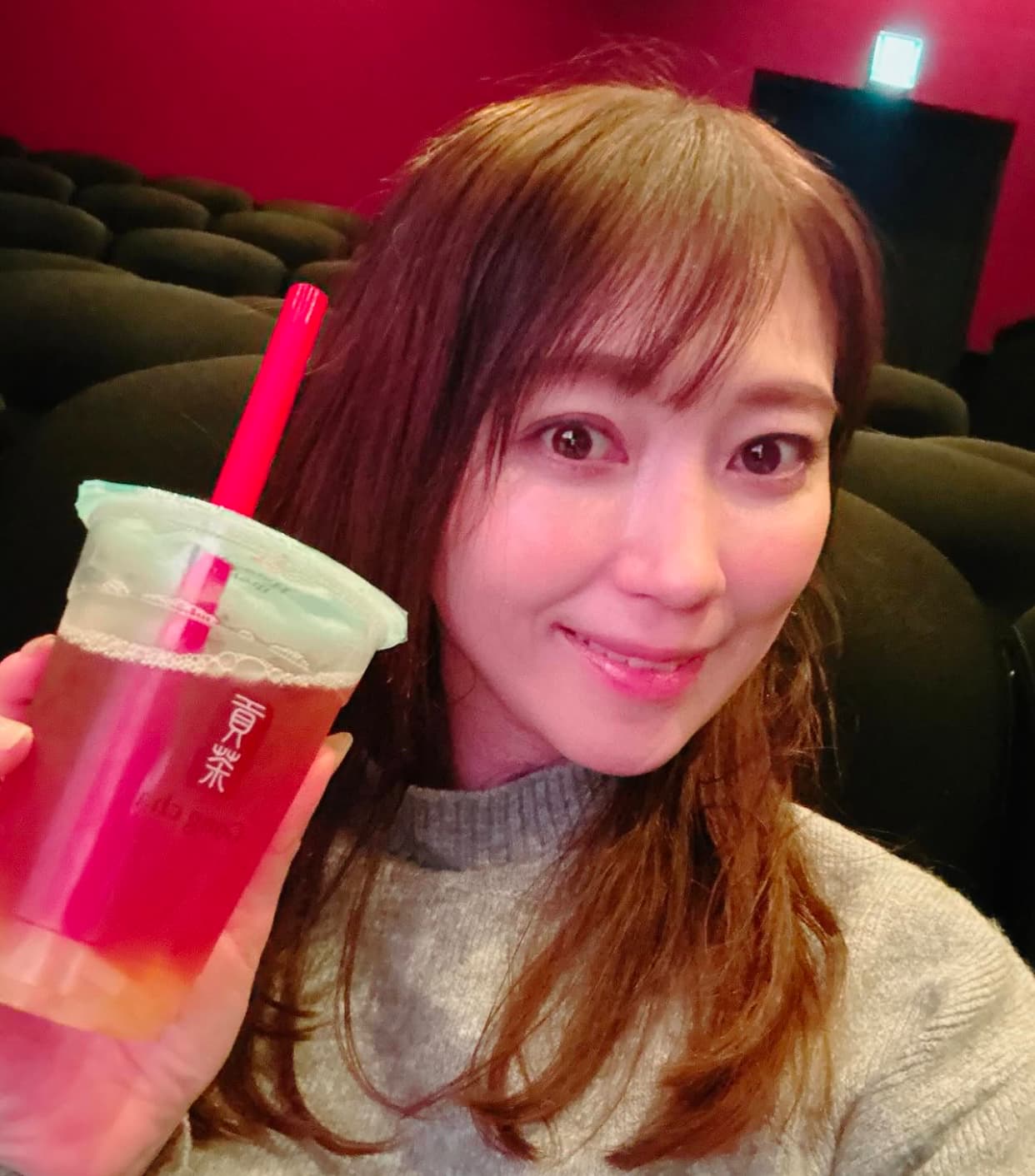 飯田圭織、娘と映画デートを堪能！「南国のあたたかな気分になりよい時間でした」