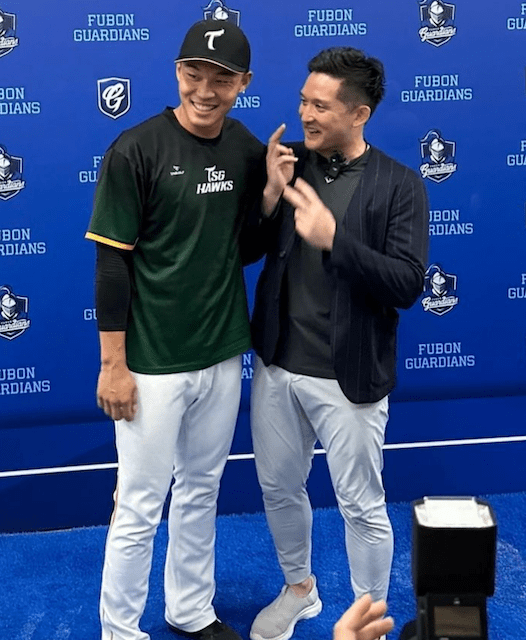 杉谷拳士 台湾であの選手と再会！「久々ね💪^ - ^！！」