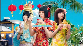 あの芸能人が1人三役でCMに登場