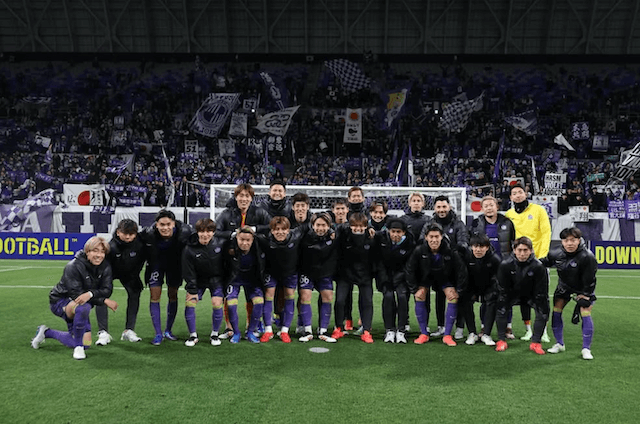 横浜FCから完全移籍の井上潮音、広島デビューを報告