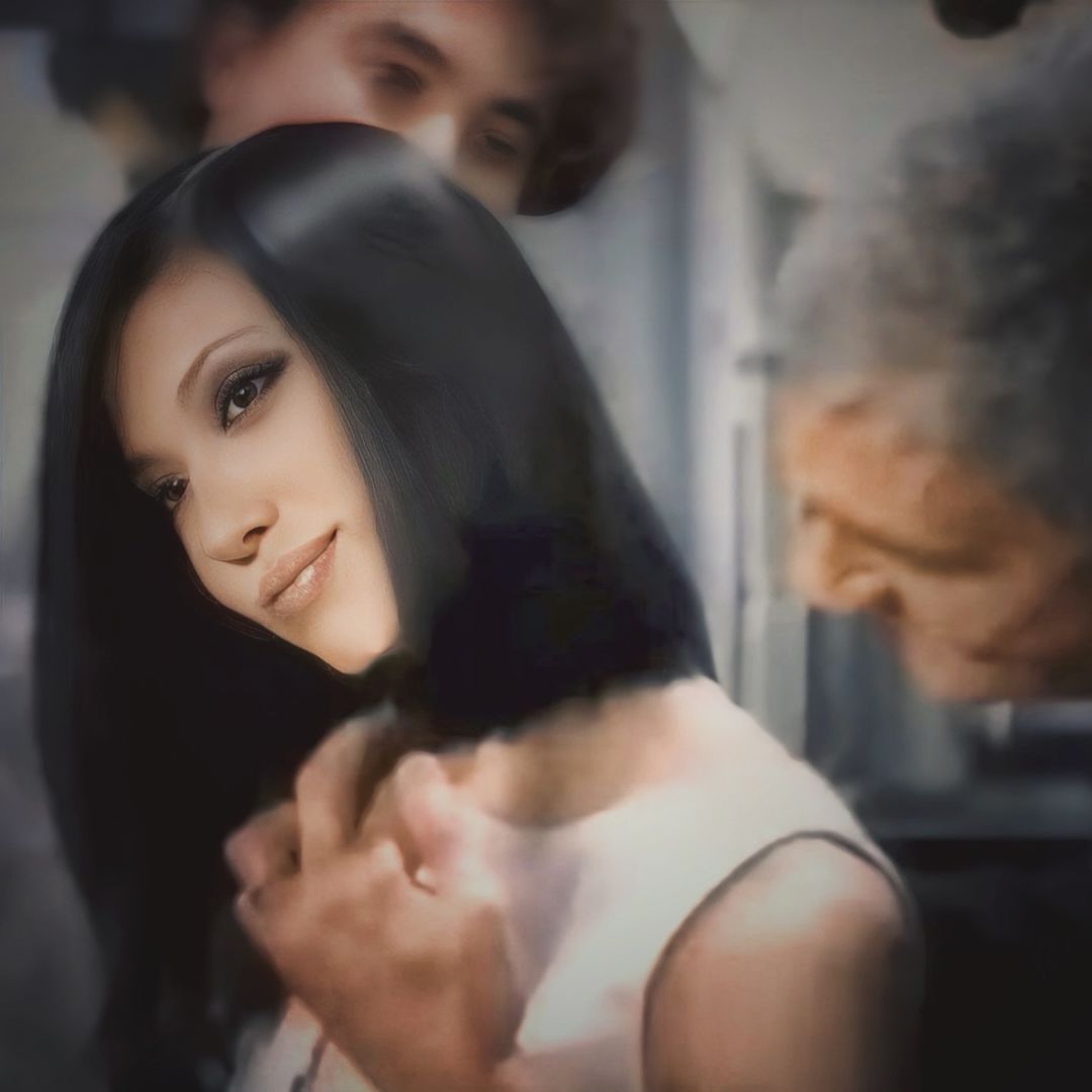 アンミカさんだったの！？約30年前のCM出演時の貴重なショットを披露し話題「変わらず美しいですね」