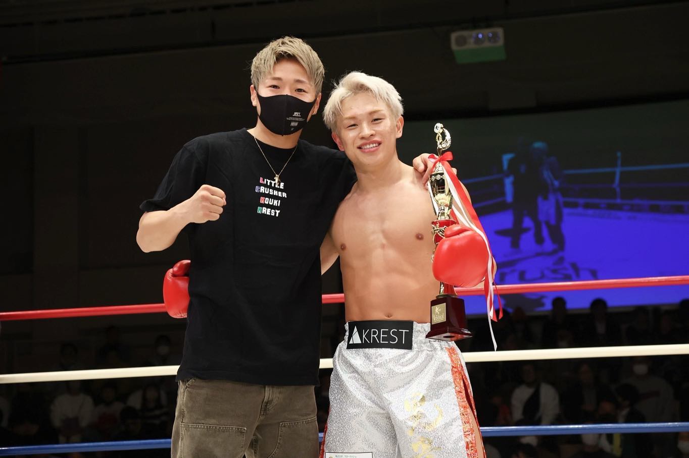 武尊「続いて俺も勝つ。」弟分晃貴の勝利を祝福！🎉