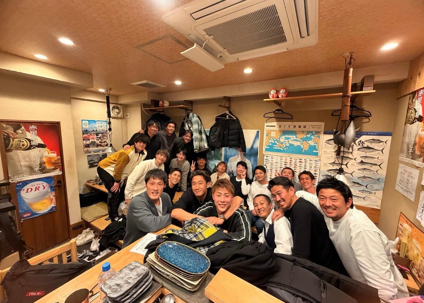 乾貴士、仲間たちとの再会を投稿！温かい絆が感じられる1枚