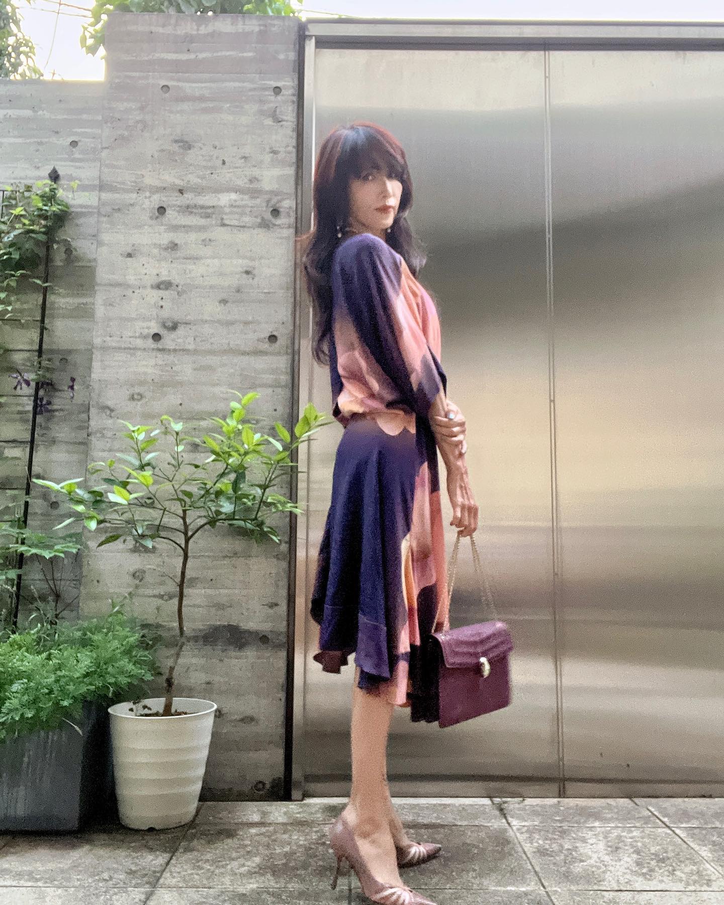 工藤静香さんが〇〇年前のドレスを着用「信じられない物持ちの良さ！」