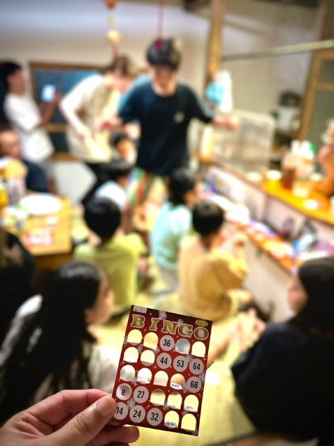 「実は揃ってたけど…」親戚一同でのビンゴ大会で人気芸人に起こったこととは