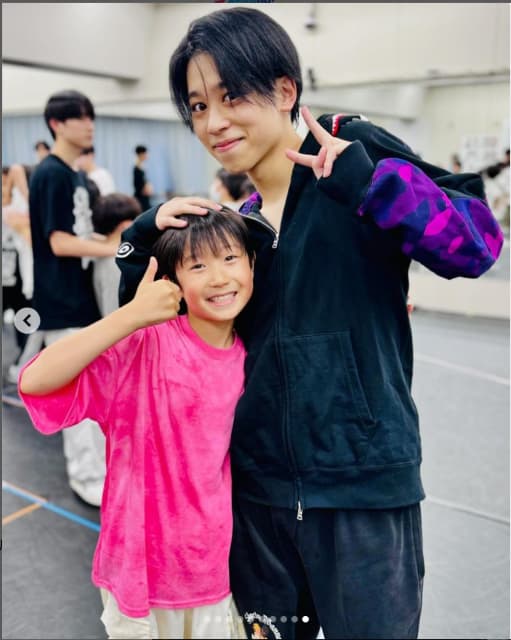 ジュニアオフィシャル「関西ジュニア　サマバケ　2024」楽屋でのオフショット