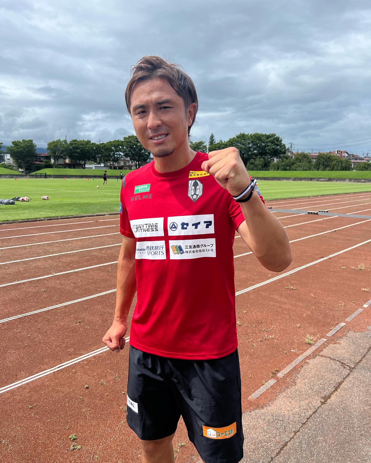 ⚽️元日本代表DFが電撃復帰を発表❗️人気YouTuber那須大亮が再びJリーグの舞台へ✨